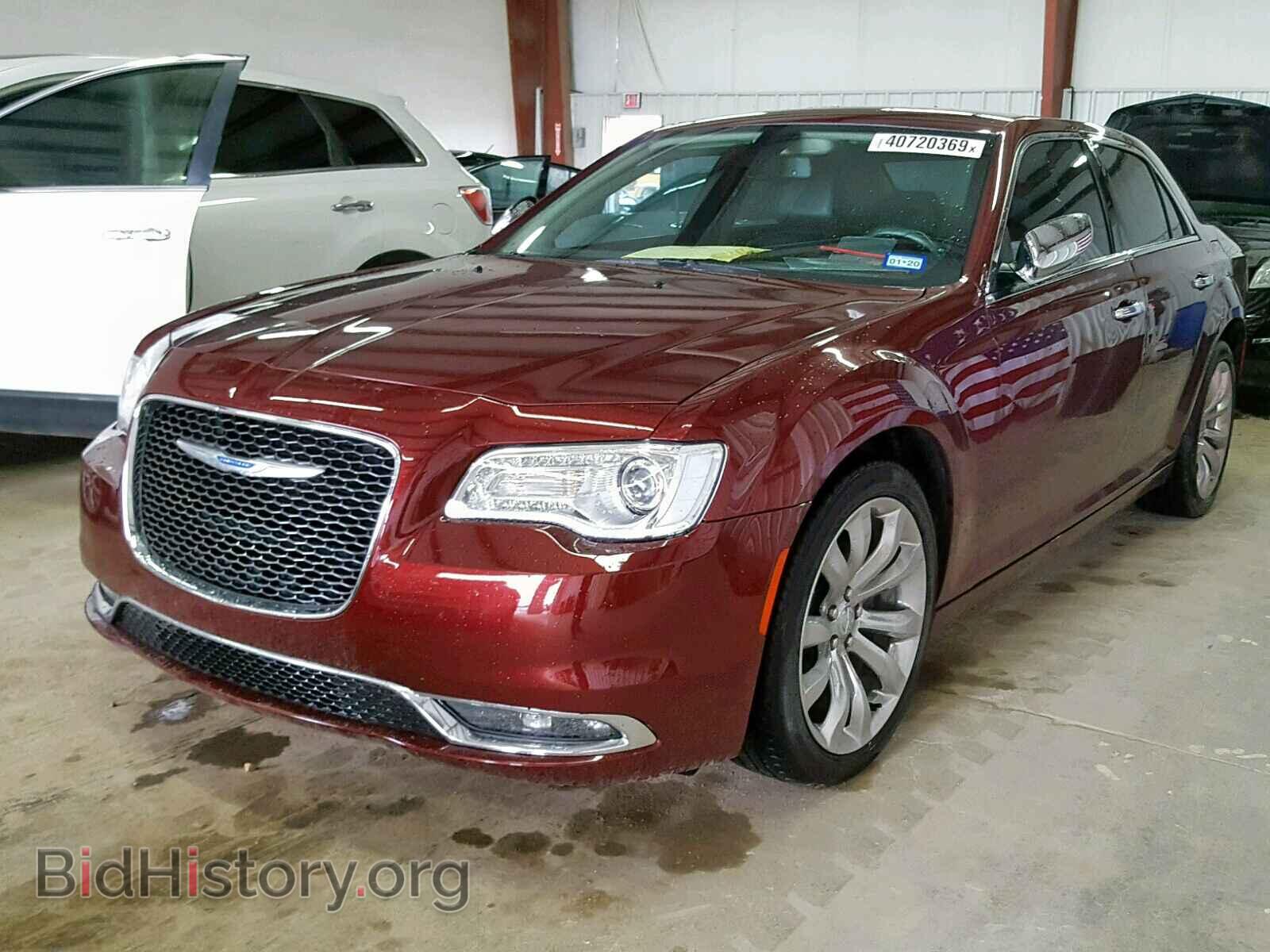 2018 CHRYSLER 300 - VIN: 2C3CCAEG3JH130047 - Фото 2