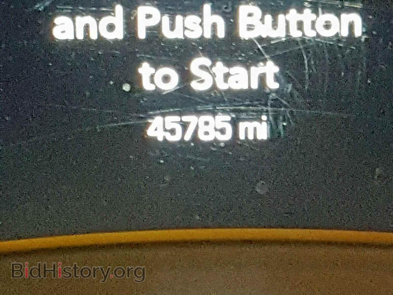 2018 CHRYSLER 300 - VIN: 2C3CCAEG3JH130047 - Фото 8