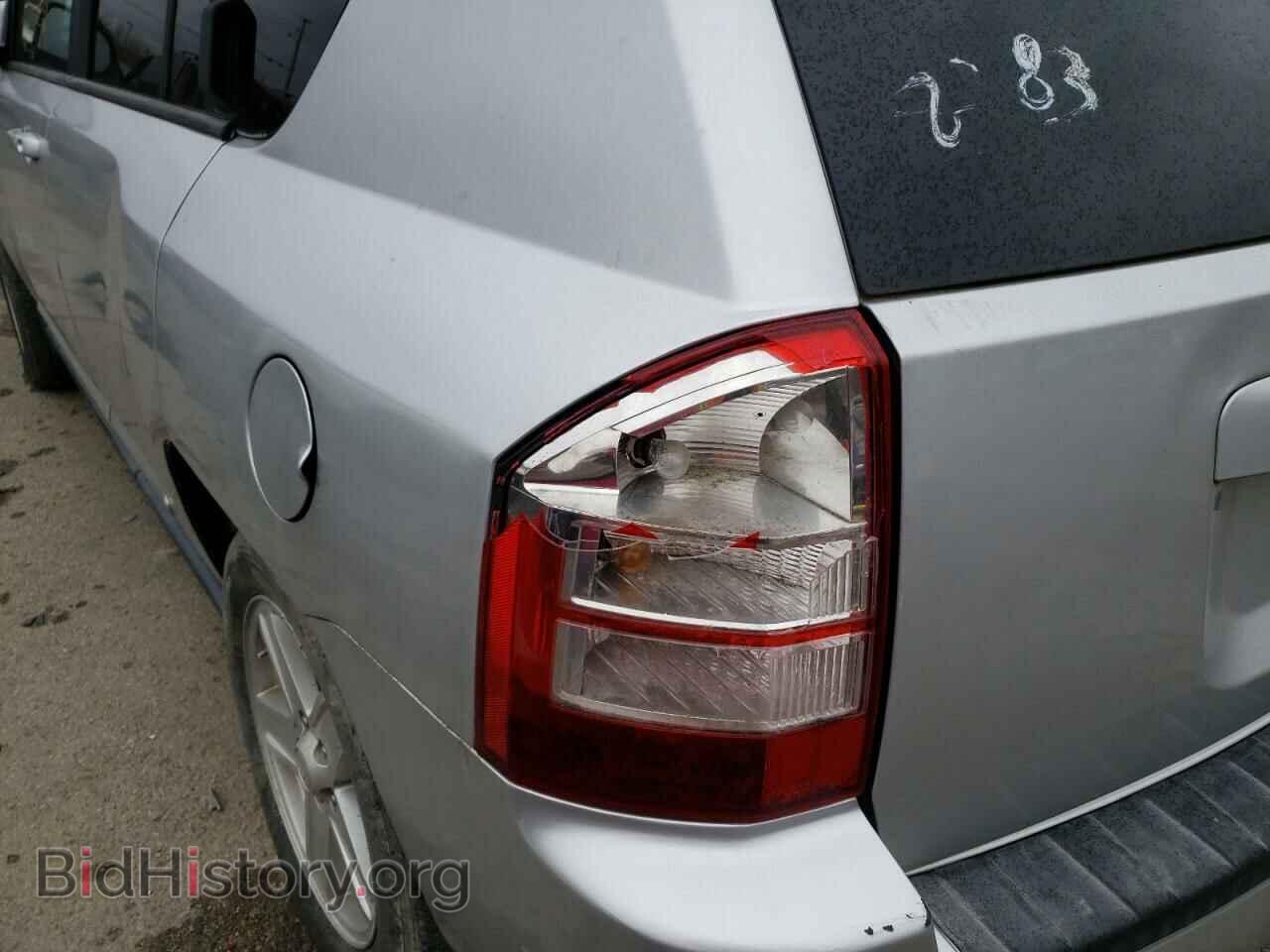 2010 JEEP COMPASS - VIN: 1J4NT1FA3AD621272 - Photo 9
