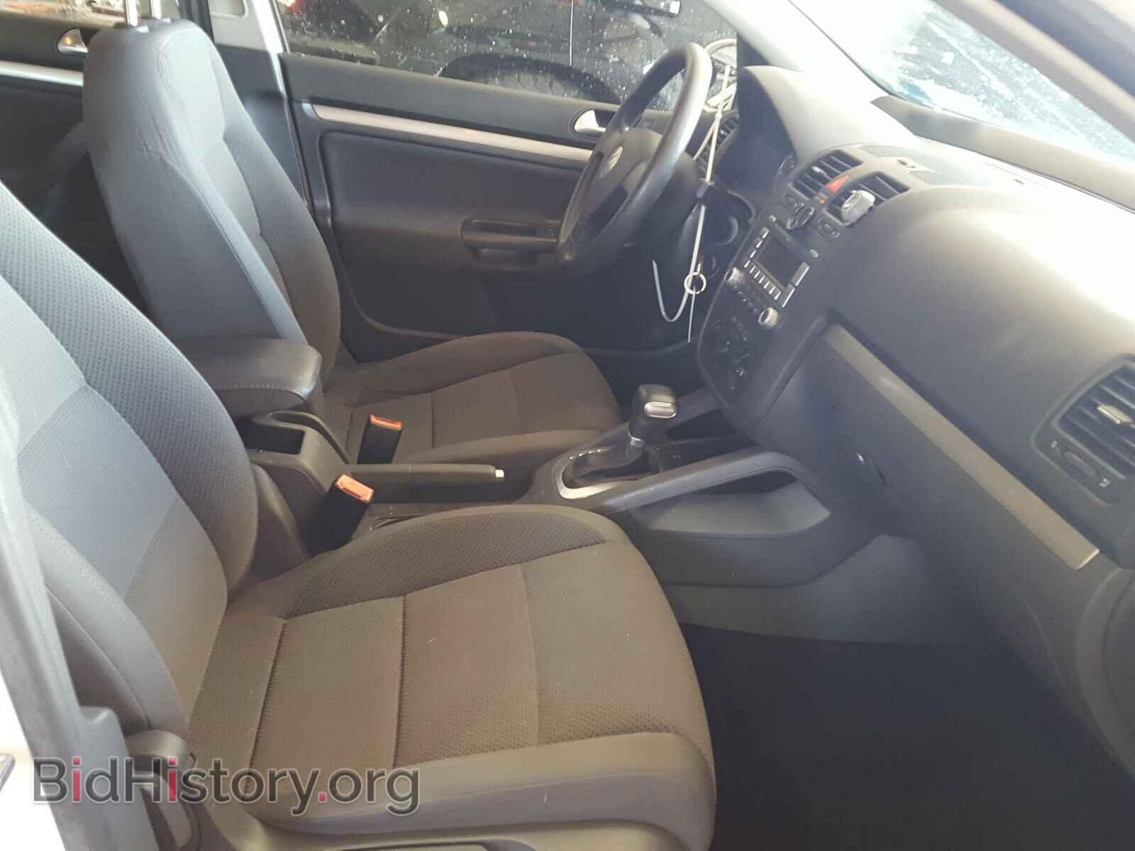 2008 VOLKSWAGEN RABBIT - VIN: WVWDA71K18W056979 - Фото 5