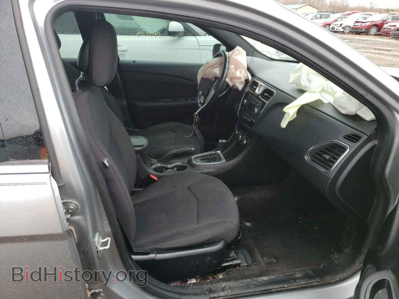 2013 CHRYSLER 200 - VIN: 1C3CCBBB3DN598175 - Фото 5