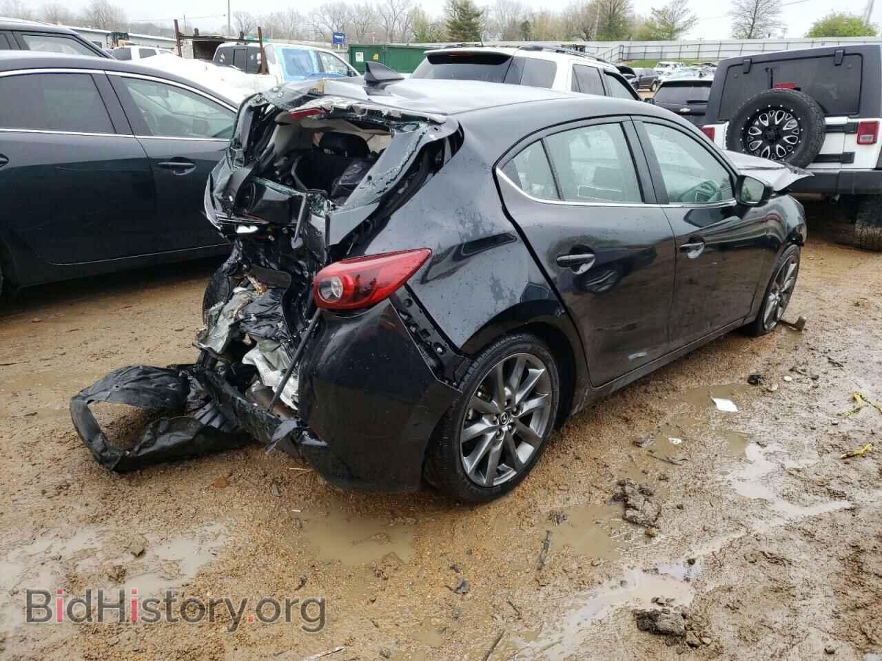 2018 MAZDA 3 - VIN: 3MZBN1M31JM268961 - Фото 4
