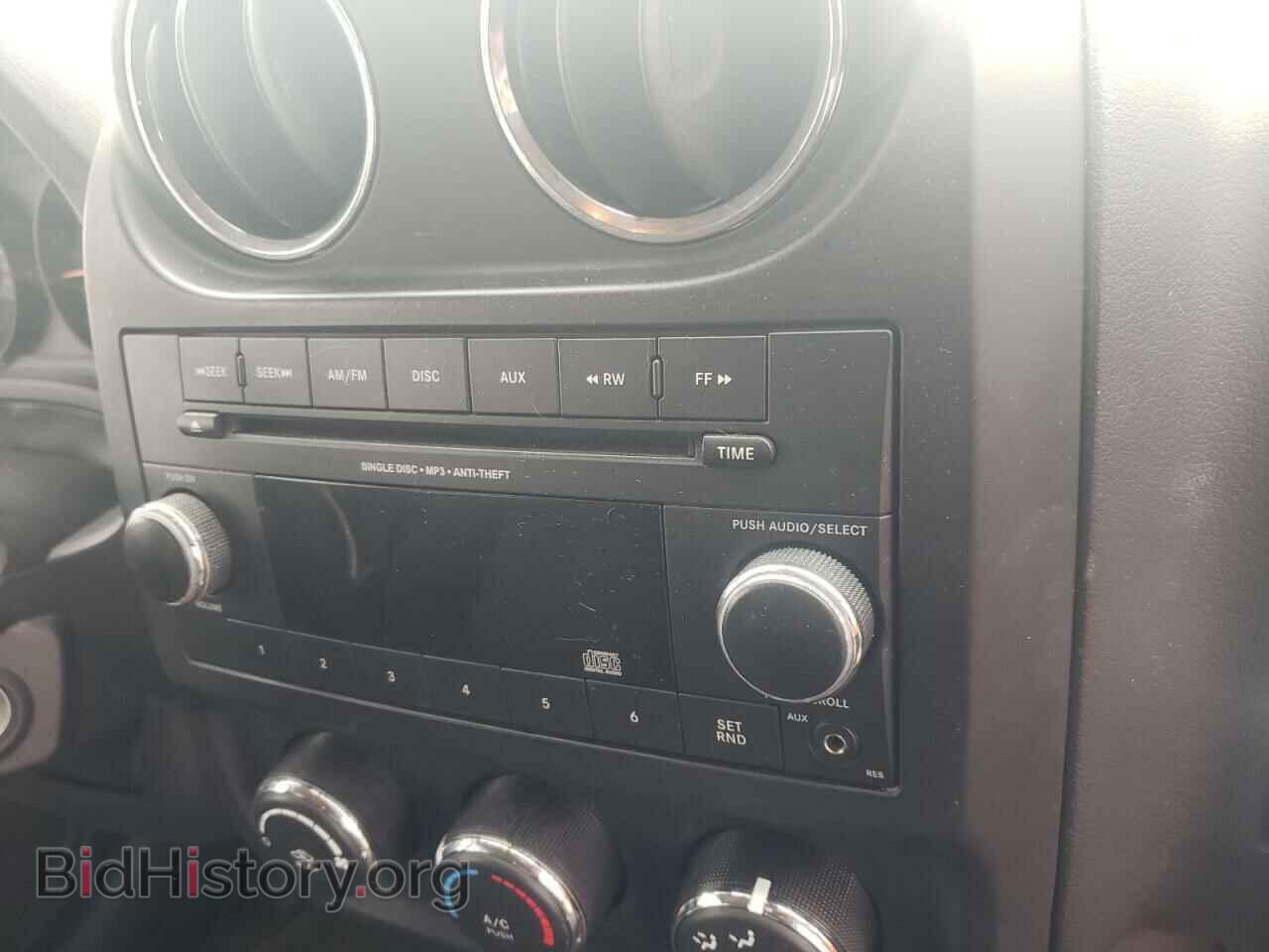 2015 JEEP COMPASS - VIN: 1C4NJDBBXFD269410 - Photo 9