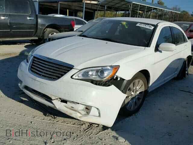 2014 CHRYSLER 200 - VIN: 1C3CCBAB1EN142078 - Фото 2