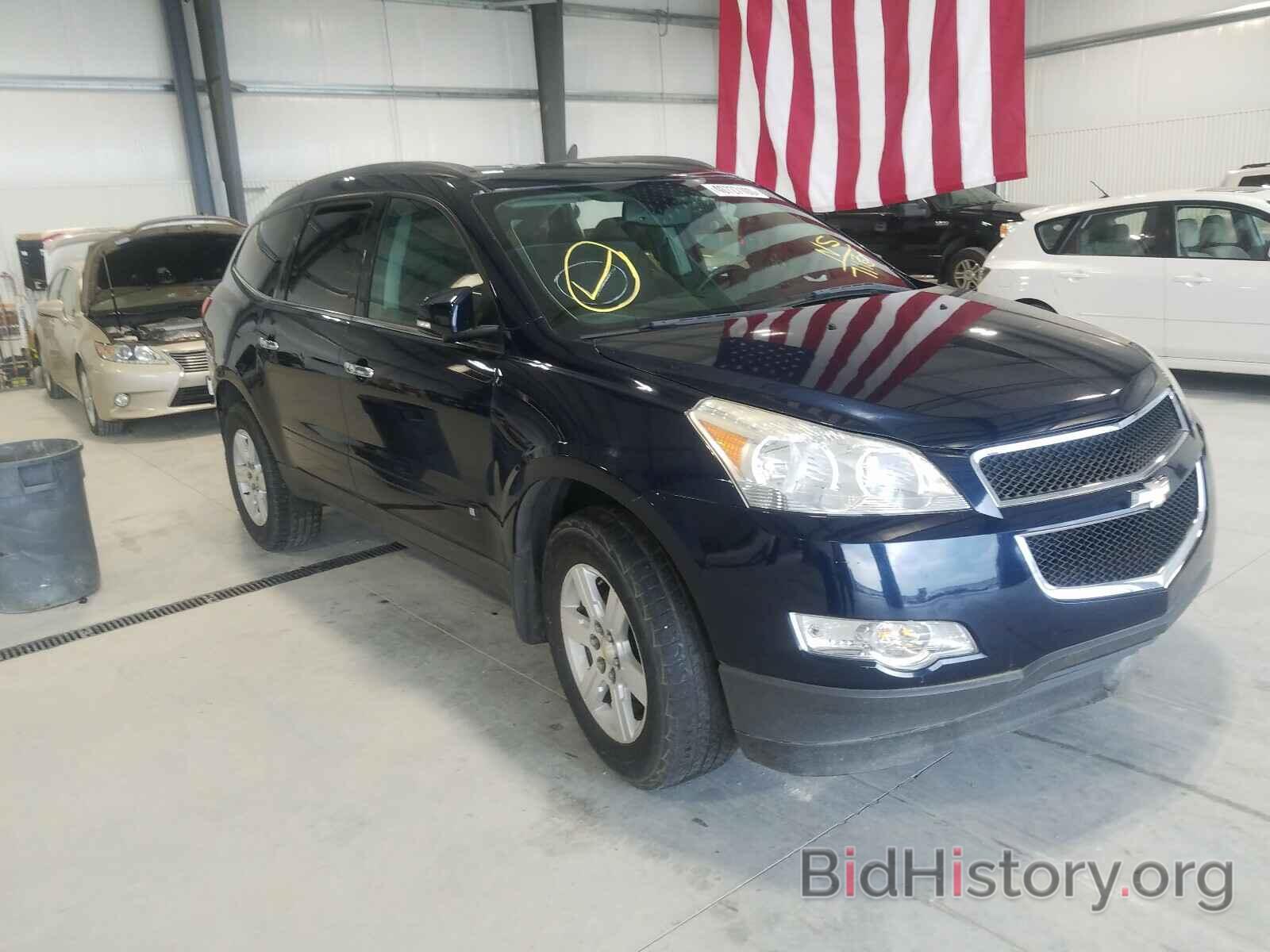 Photo 1GNLVFED7AS127113 - CHEVROLET TRAVERSE 2010
