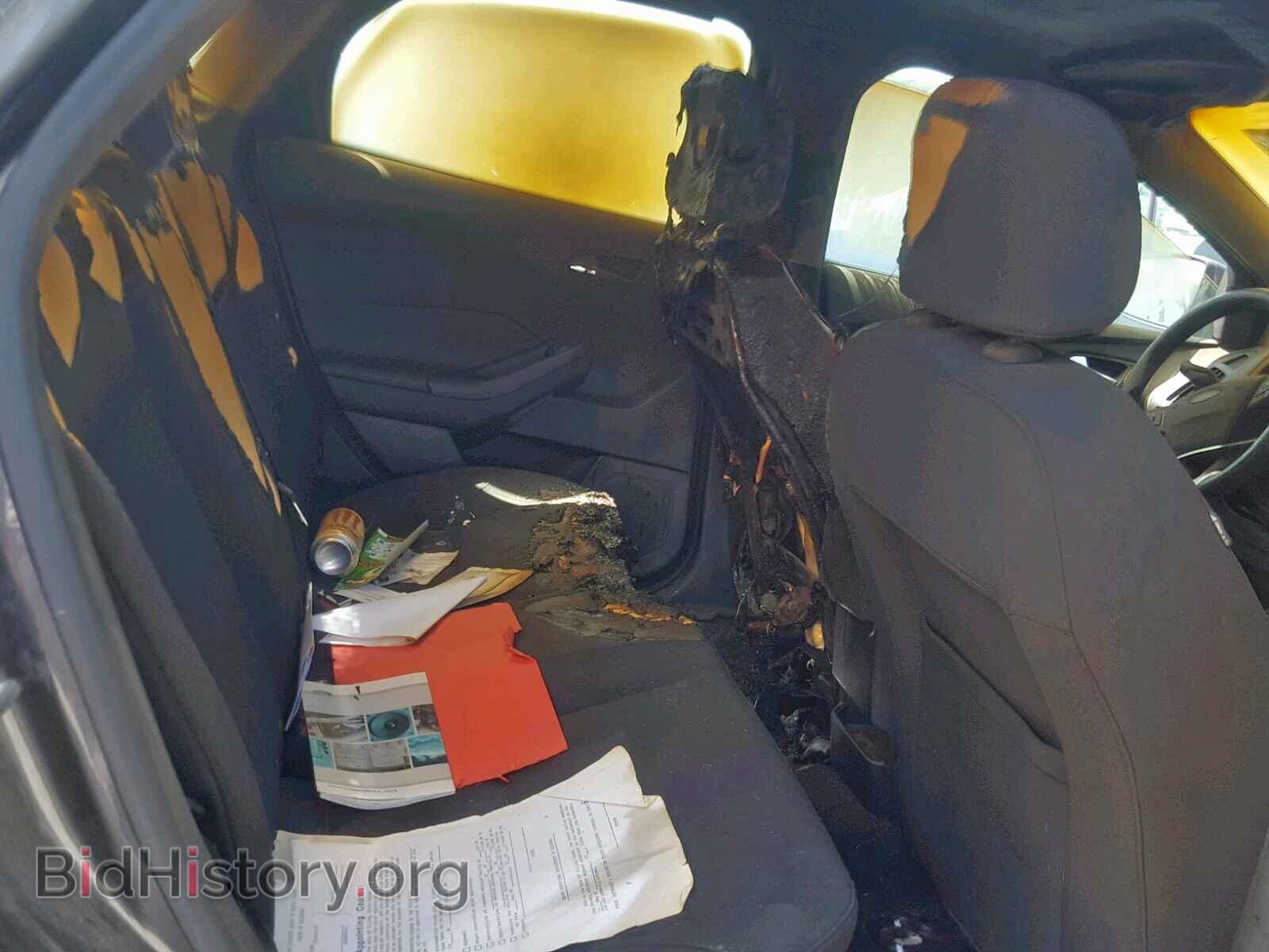 2016 FORD FOCUS SE - VIN: 1FADP3F22GL305974 - Фото 6