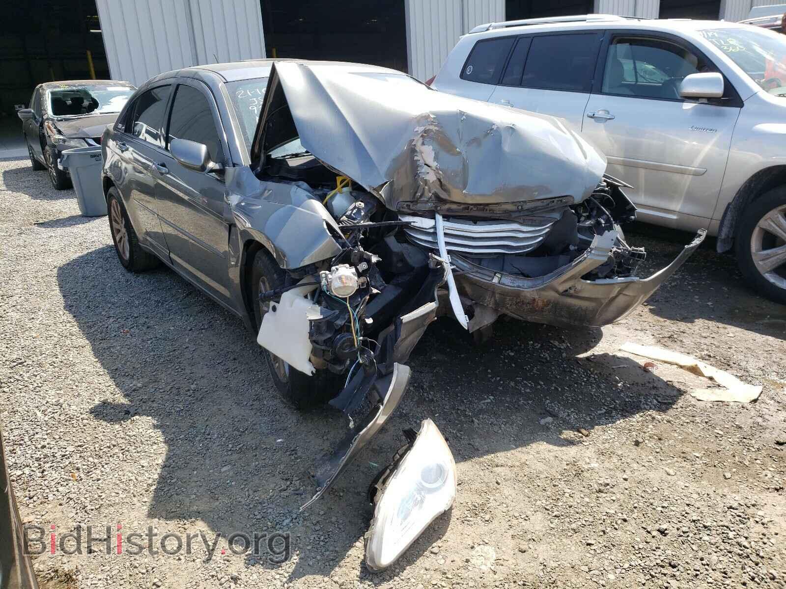 Photo 1C3CCBBB7DN589818 - CHRYSLER 200 2013