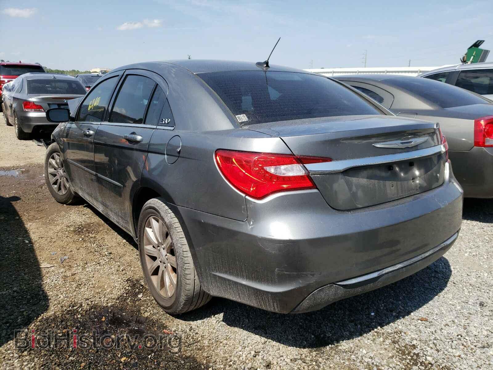 2013 CHRYSLER 200 - VIN: 1C3CCBBB7DN589818 - Фото 3