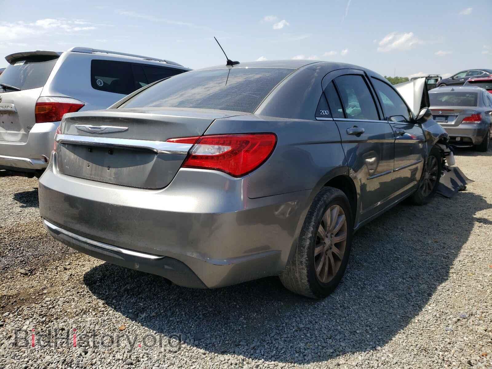 2013 CHRYSLER 200 - VIN: 1C3CCBBB7DN589818 - Фото 4