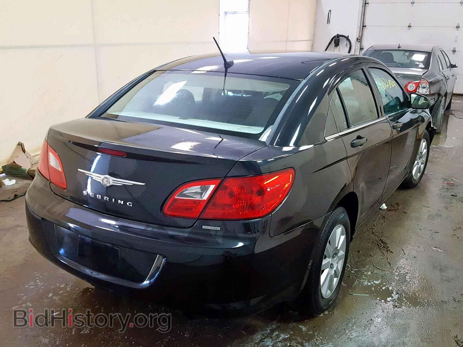 2010 CHRYSLER SEBRING - VIN: 1C3CC4FB2AN232841 - Фото 4