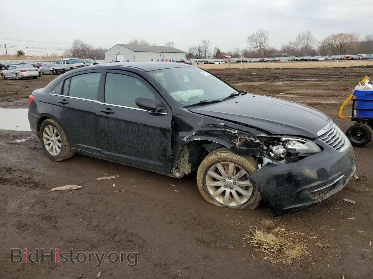 2013 CHRYSLER 200 - VIN: 1C3CCBBB4DN550569 - Photo 4