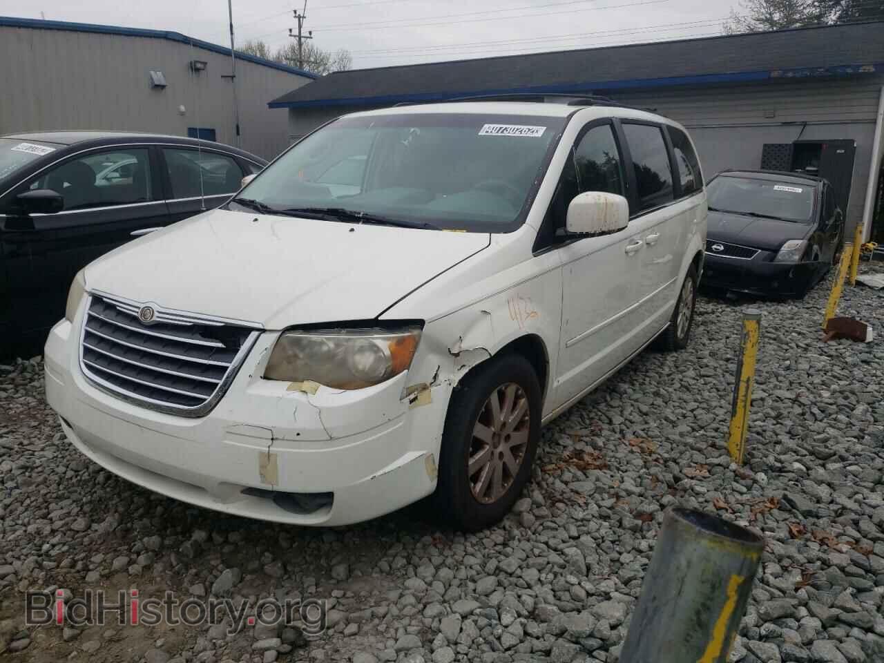 2008 CHRYSLER MINIVAN - VIN: 2A8HR54PX8R644855 - Фото 2