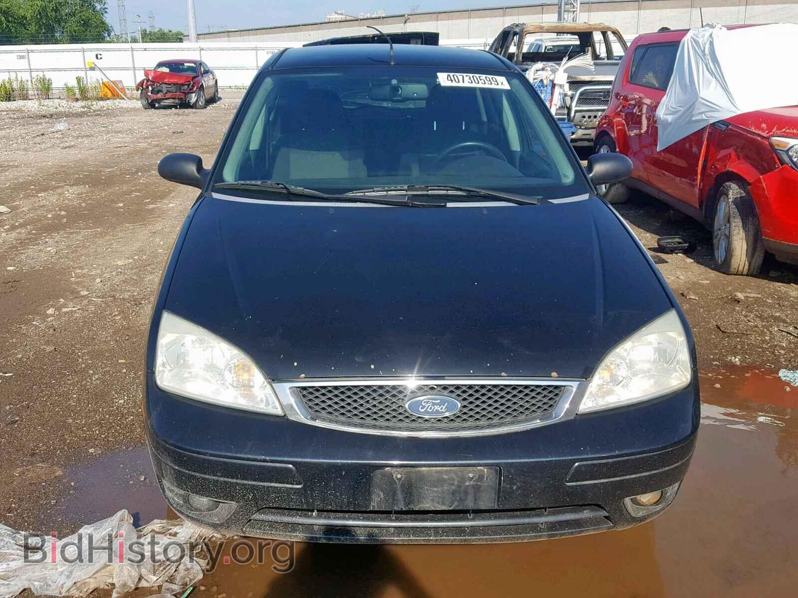 2007 FORD FOCUS - VIN: 1FAHP37N67W150144 - Фото 9
