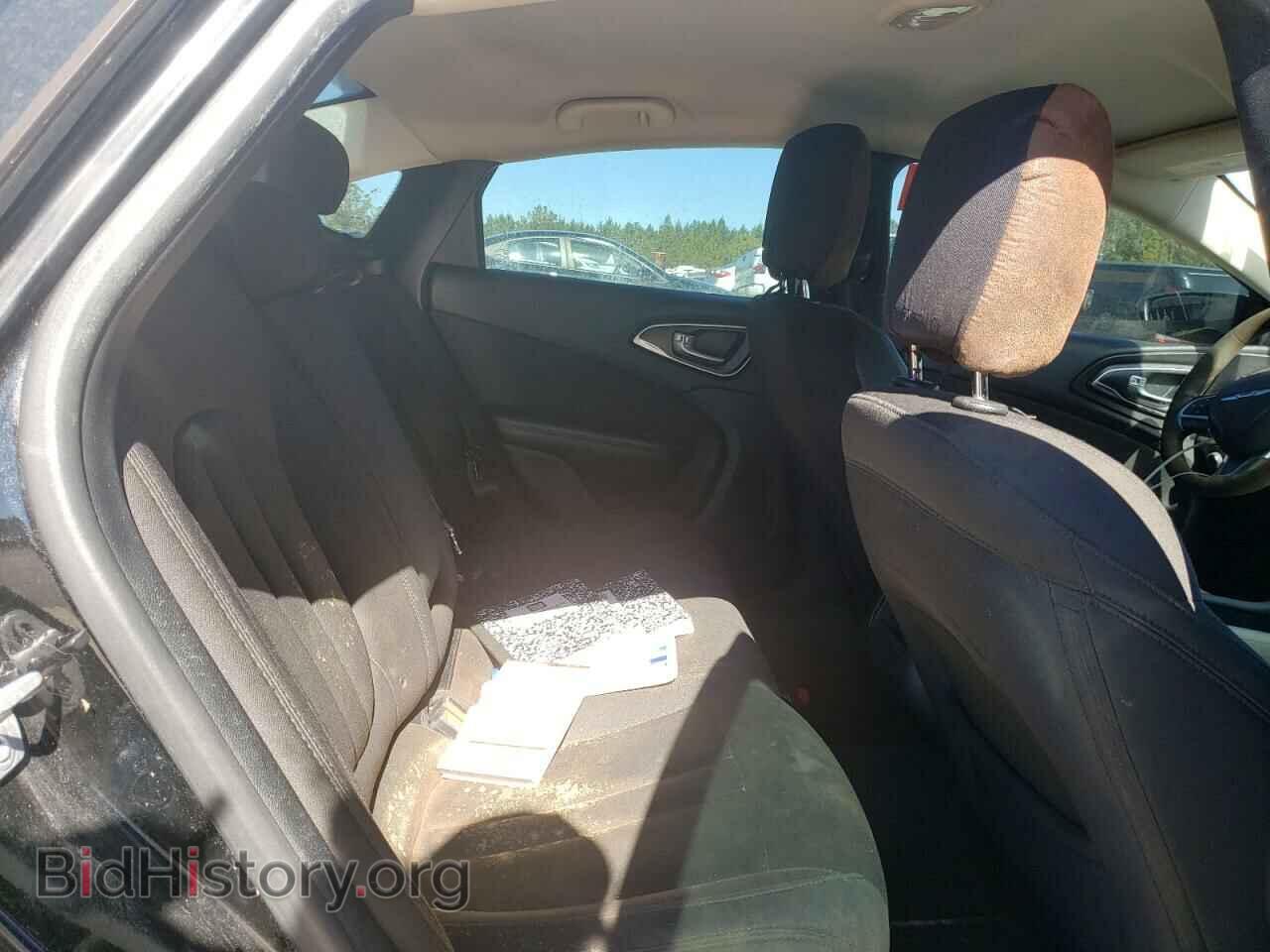 2016 CHRYSLER 200 - VIN: 1C3CCCAB7GN116383 - Photo 10