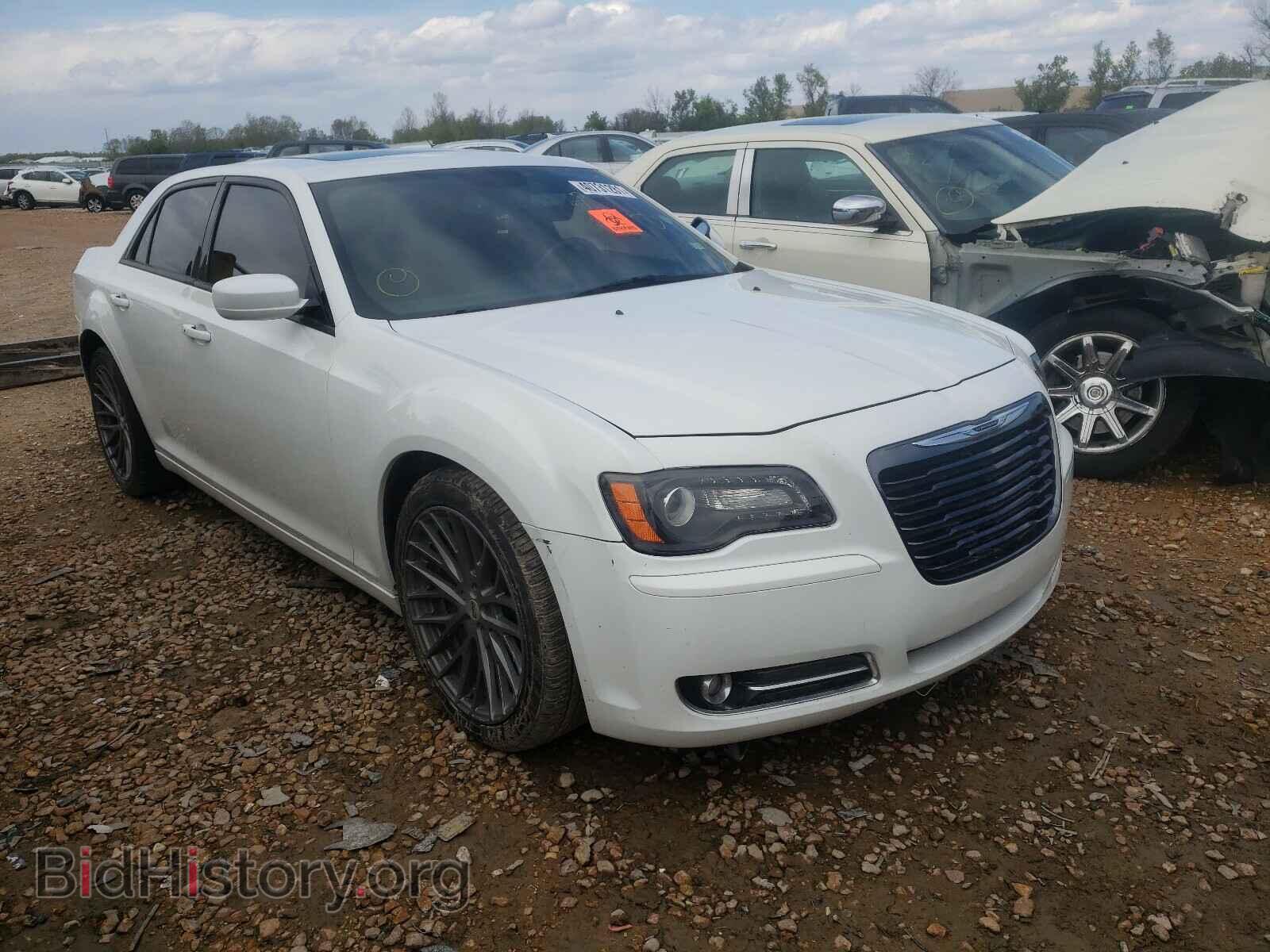 Фотография 2C3CCABG0EH286539 - CHRYSLER 300 2014