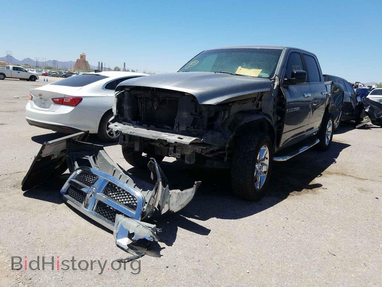 2011 DODGE RAM 1500 - VIN: 1D7RB1CP6BS530258 - Фото 2