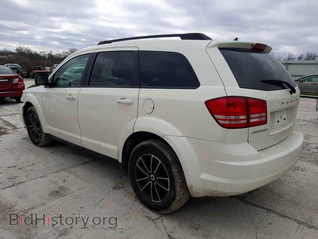 2018 DODGE JOURNEY - VIN: 3C4PDCAB3JT519424 - Фото 2