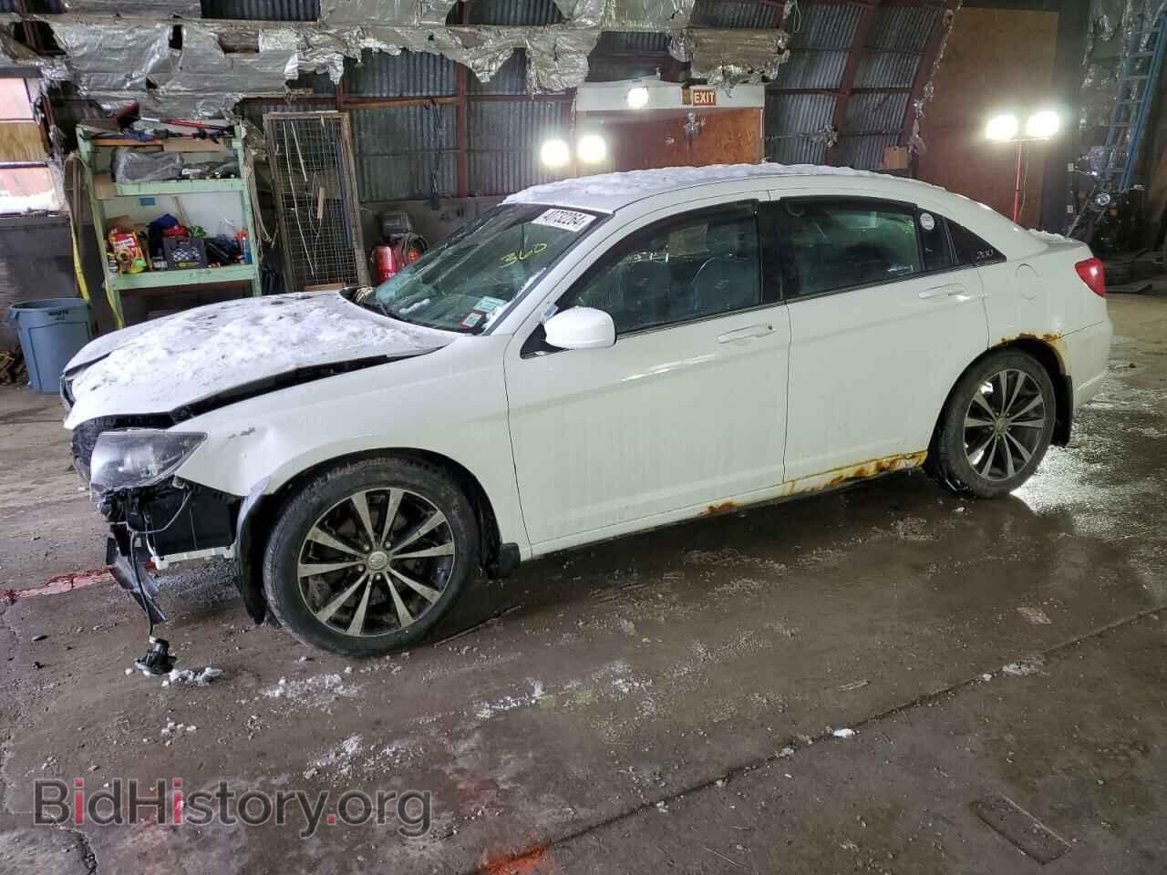 Фотография 1C3CCBHG4CN304610 - CHRYSLER 200 2012