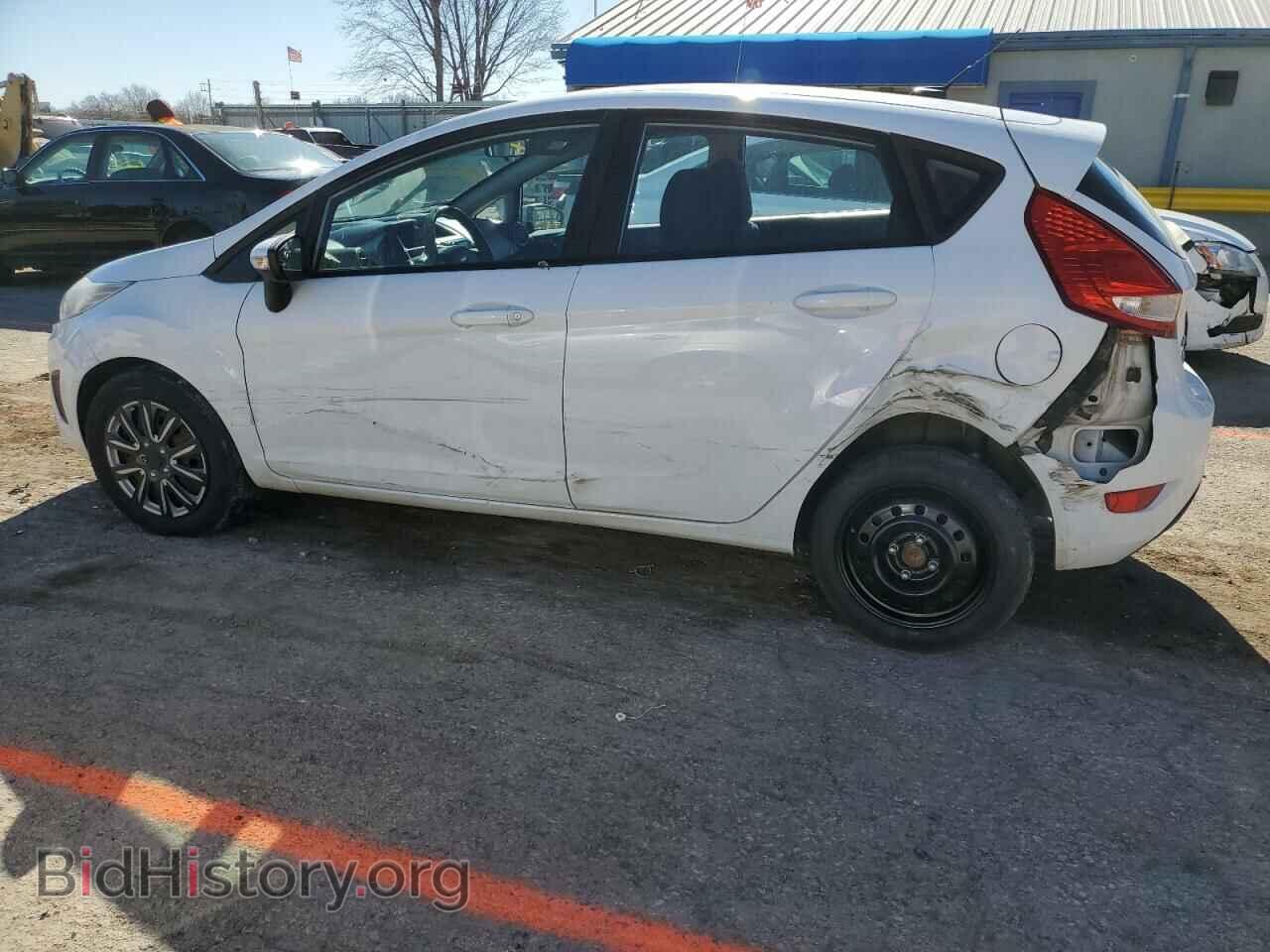 2013 FORD FIESTA - VIN: 3FADP4EJXDM202018 - Фото 2
