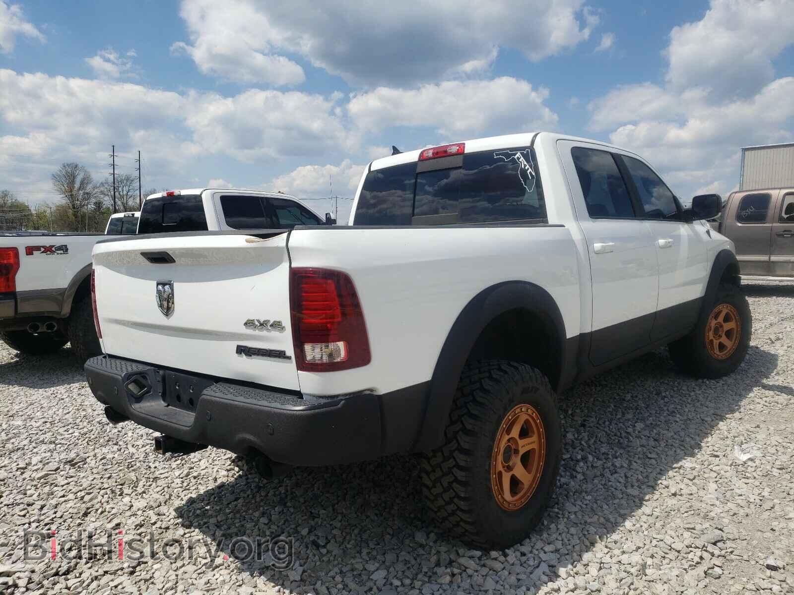 2017 RAM 1500 - VIN: 1C6RR7YT0HS538094 - Фото 4
