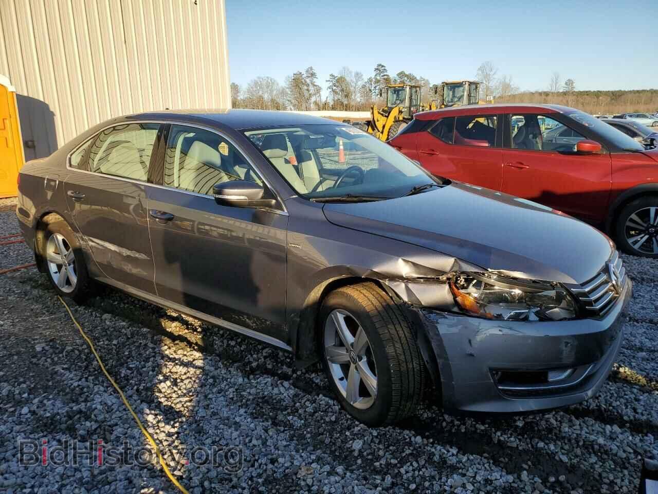2015 VOLKSWAGEN PASSAT - VIN: 1VWAS7A38FC121010 - Фото 4