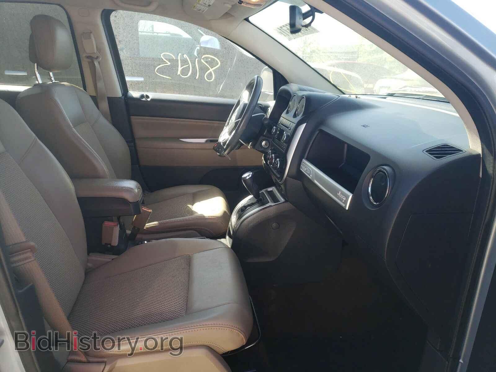 2014 JEEP COMPASS - VIN: 1C4NJDEBXED560922 - Фото 5
