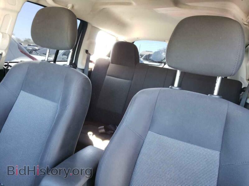 2015 Jeep COMPASS (VIN 1C4NJCBA9FD313575) — photo 10 of 13