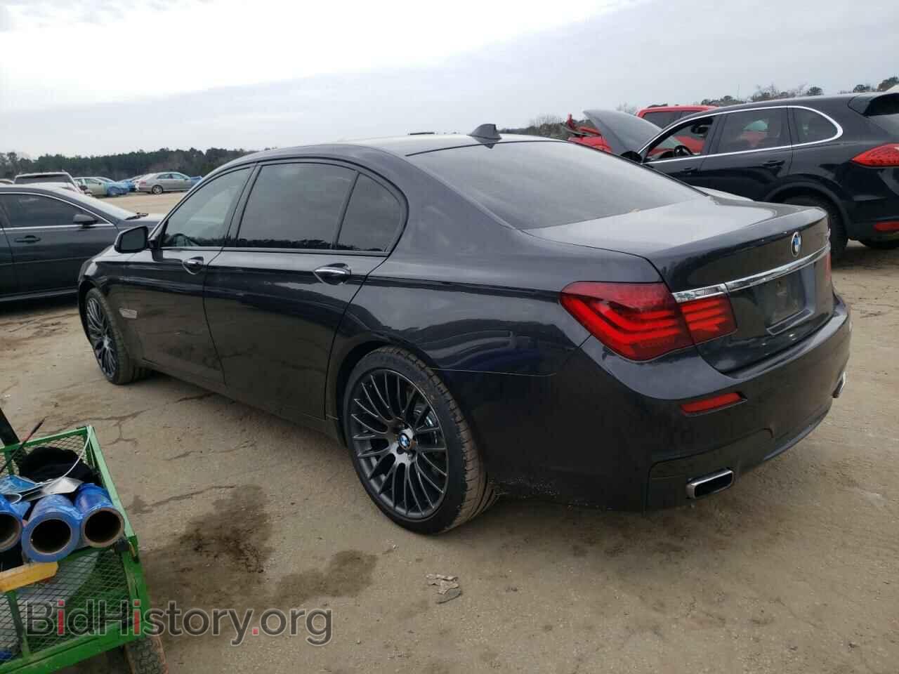2014 BMW 7 SERIES - VIN: WBAYE8C57ED134639 - Фото 2
