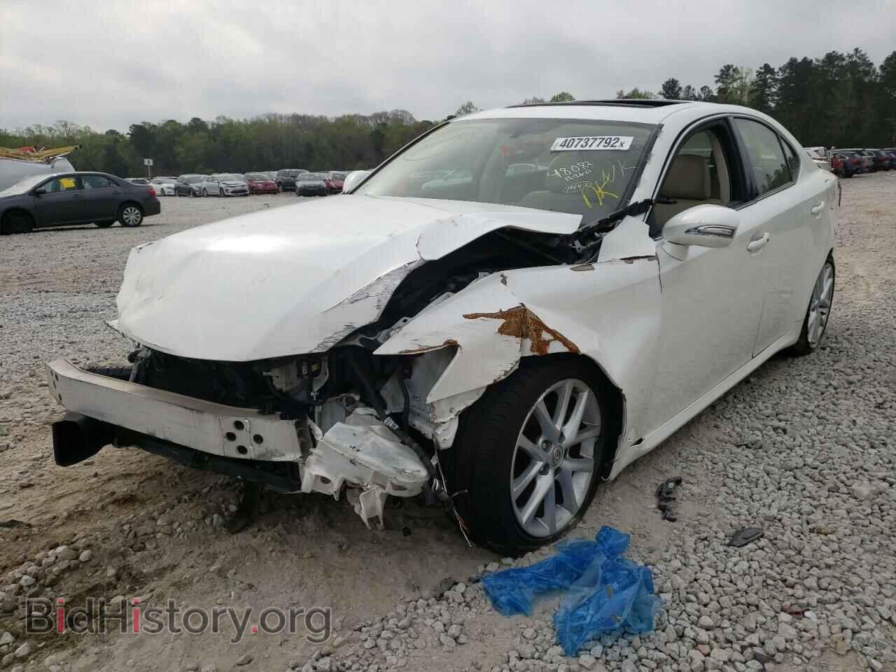 2011 LEXUS IS - VIN: JTHCF5C21B5048083 - Фото 2