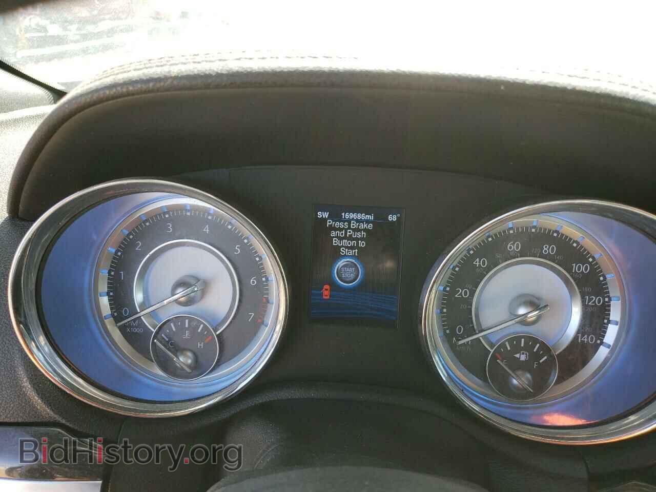 2014 CHRYSLER 300 - VIN: 2C3CCARG1EH356054 - Фото 9