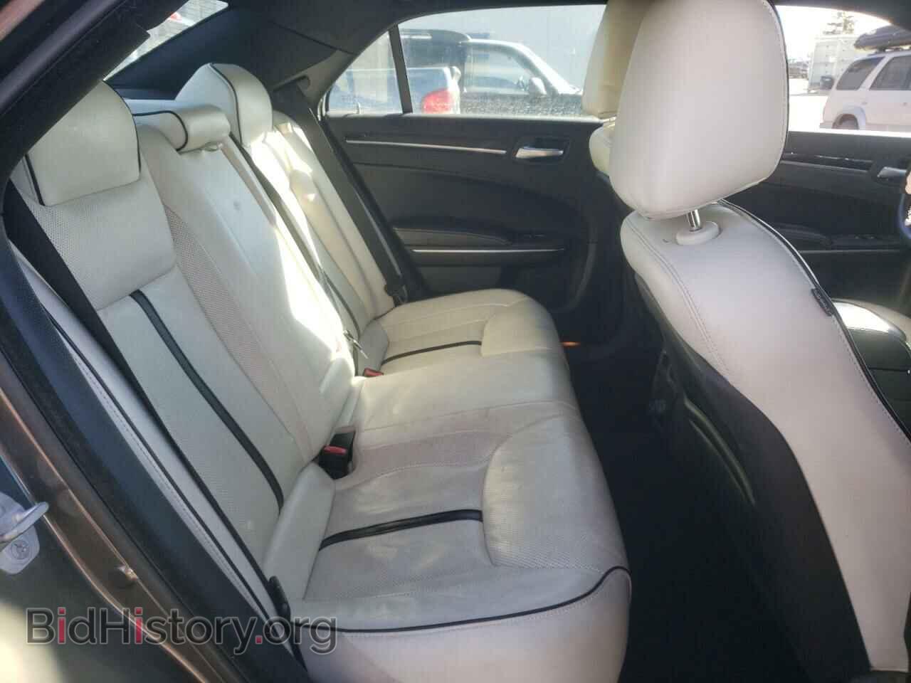 2014 CHRYSLER 300 - VIN: 2C3CCARG1EH356054 - Фото 10