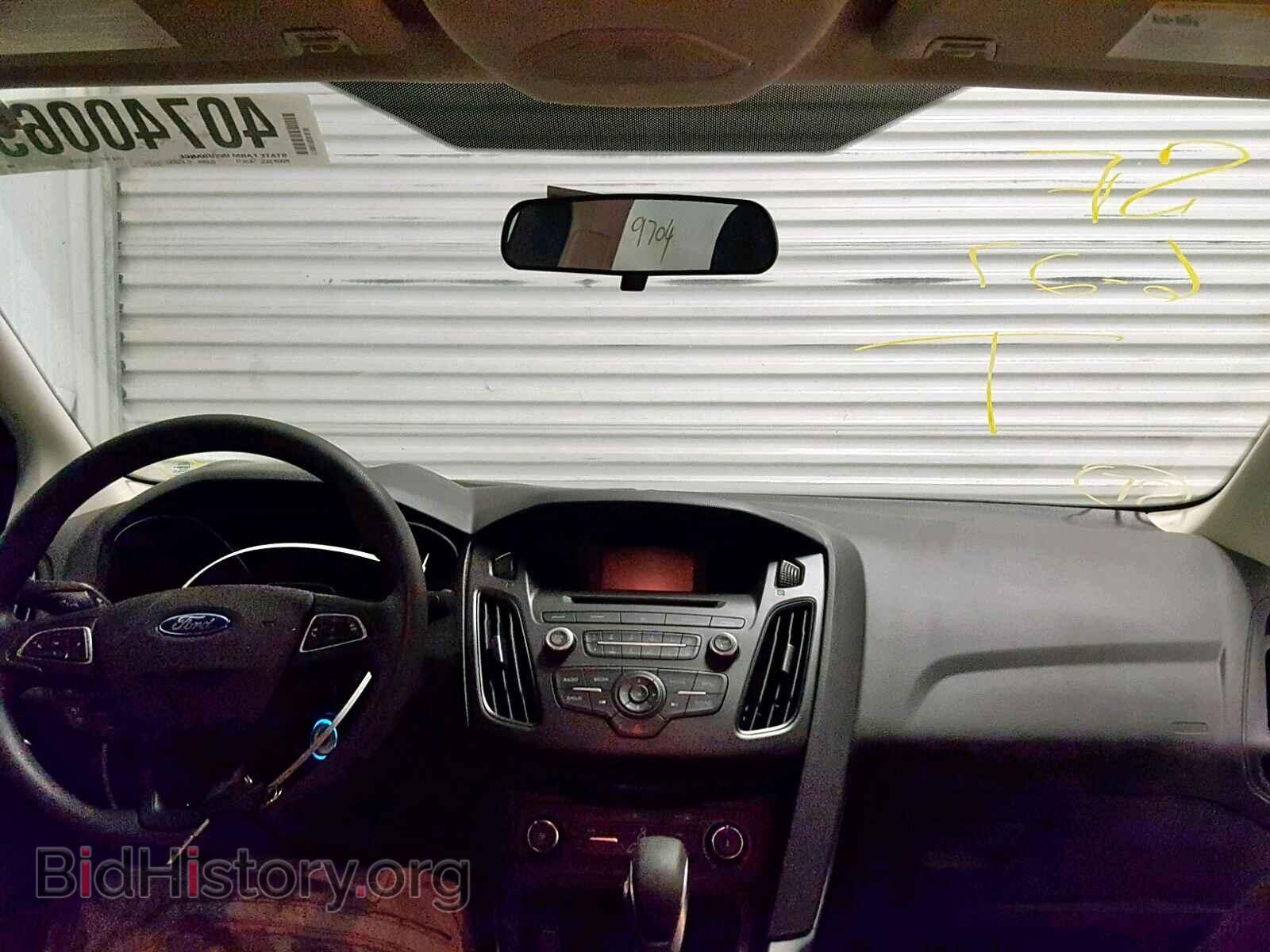 2017 FORD FOCUS SE - VIN: 1FADP3F2XHL317145 - Фото 9