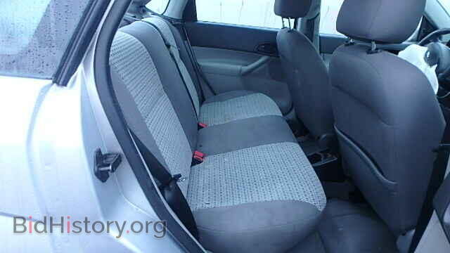 2007 FORD FOCUS - VIN: 1FAFP34N77W320555 - Фото 6