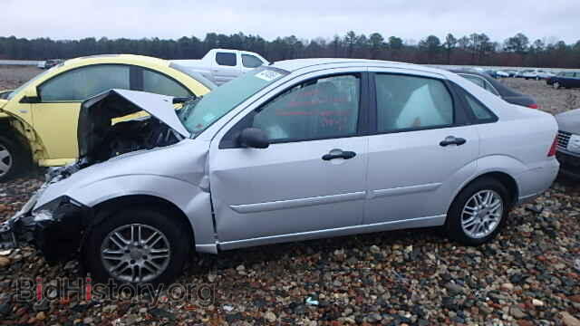 2007 FORD FOCUS - VIN: 1FAFP34N77W320555 - Фото 10