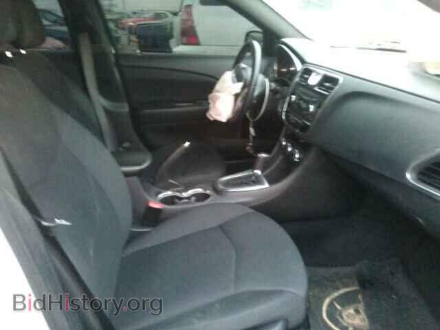 2013 CHRYSLER 200 - VIN: 1C3CCBBB4DN695546 - Фото 5