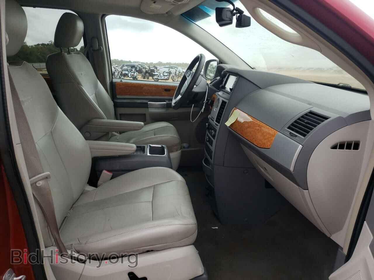 2010 CHRYSLER MINIVAN - VIN: 2A4RR6DX8AR133985 - Фото 5
