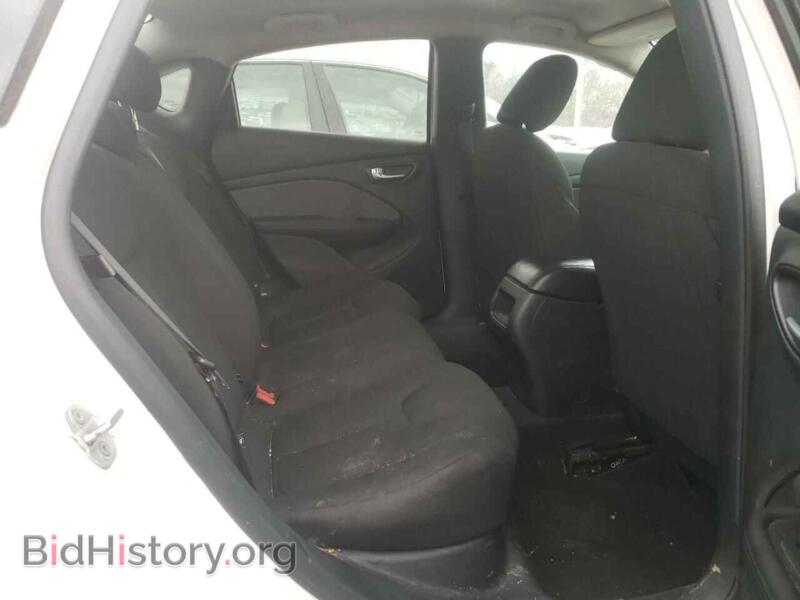 2013 Dodge DART (VIN 1C3CDFAA8DD290566) — photo 6 of 10