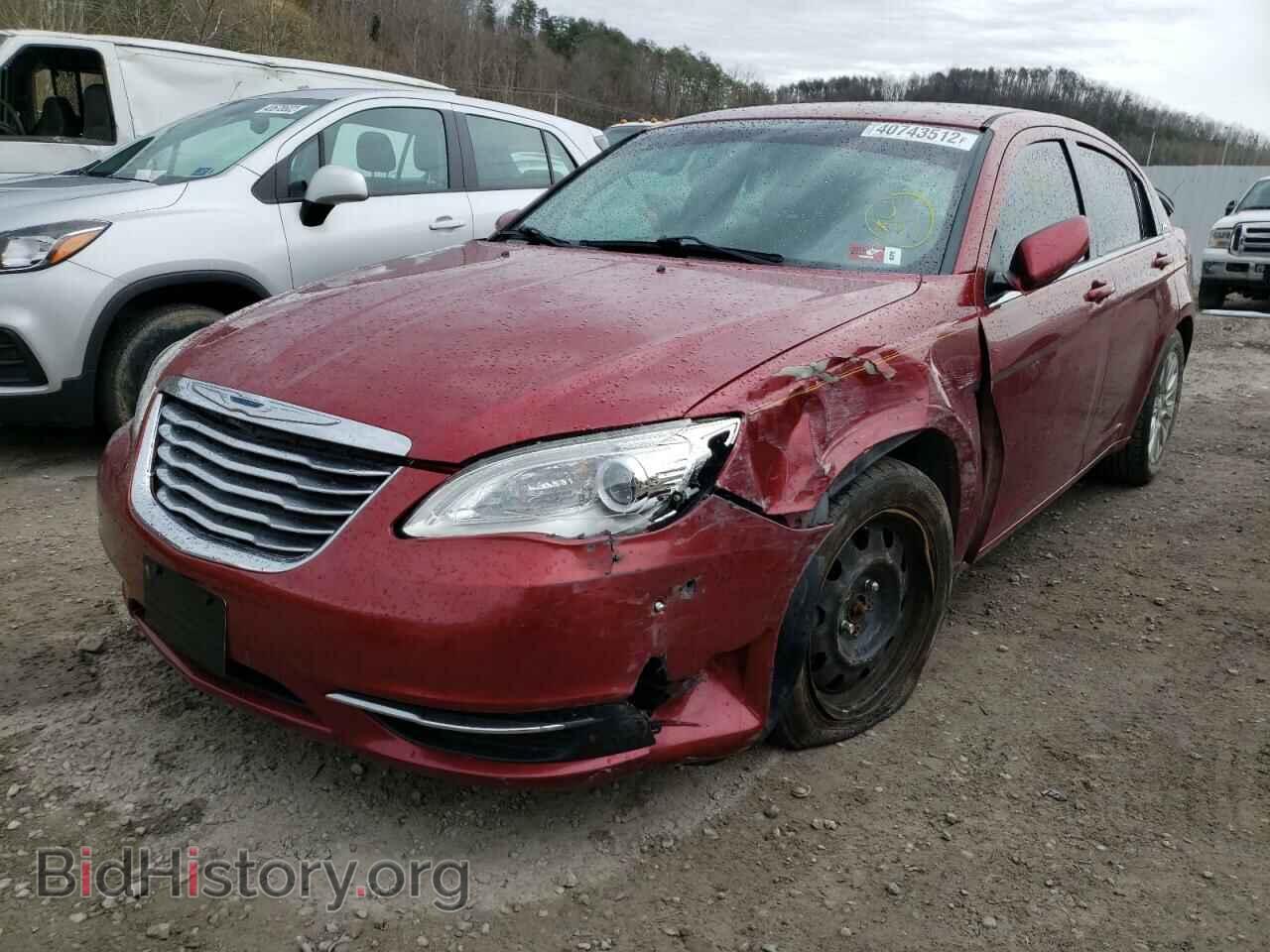 2014 CHRYSLER 200 - VIN: 1C3CCBAG2EN178700 - Фото 2