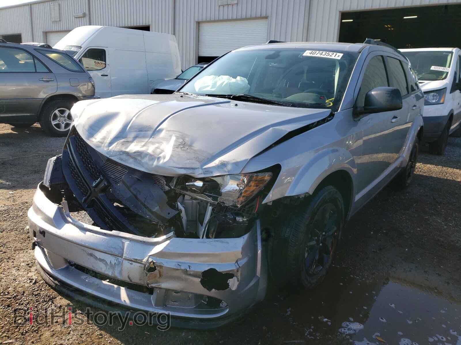 2020 DODGE JOURNEY - VIN: 3C4PDCAB2LT261044 - Фото 2