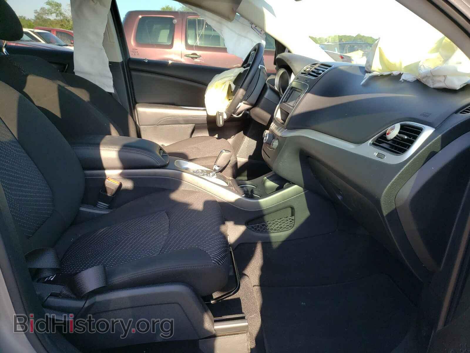 2020 DODGE JOURNEY - VIN: 3C4PDCAB2LT261044 - Фото 5