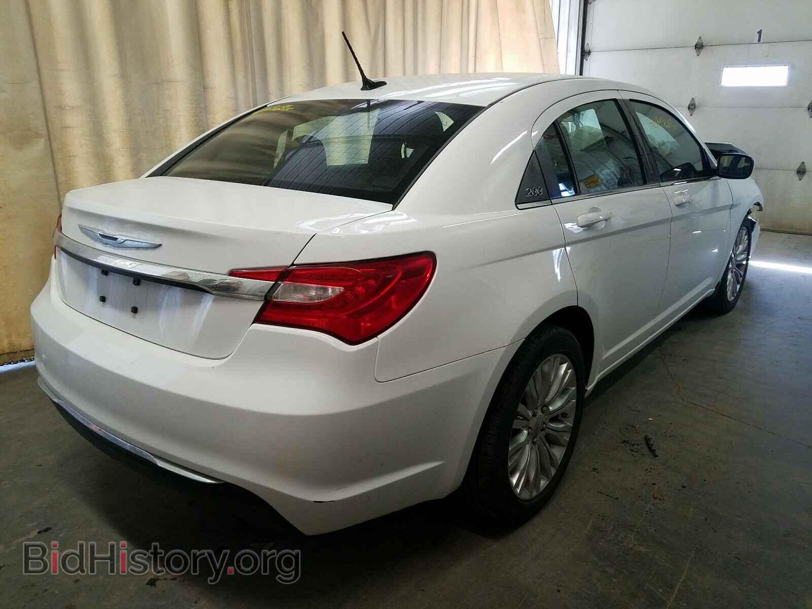 2013 CHRYSLER 200 - VIN: 1C3CCBAB5DN671192 - Photo 4