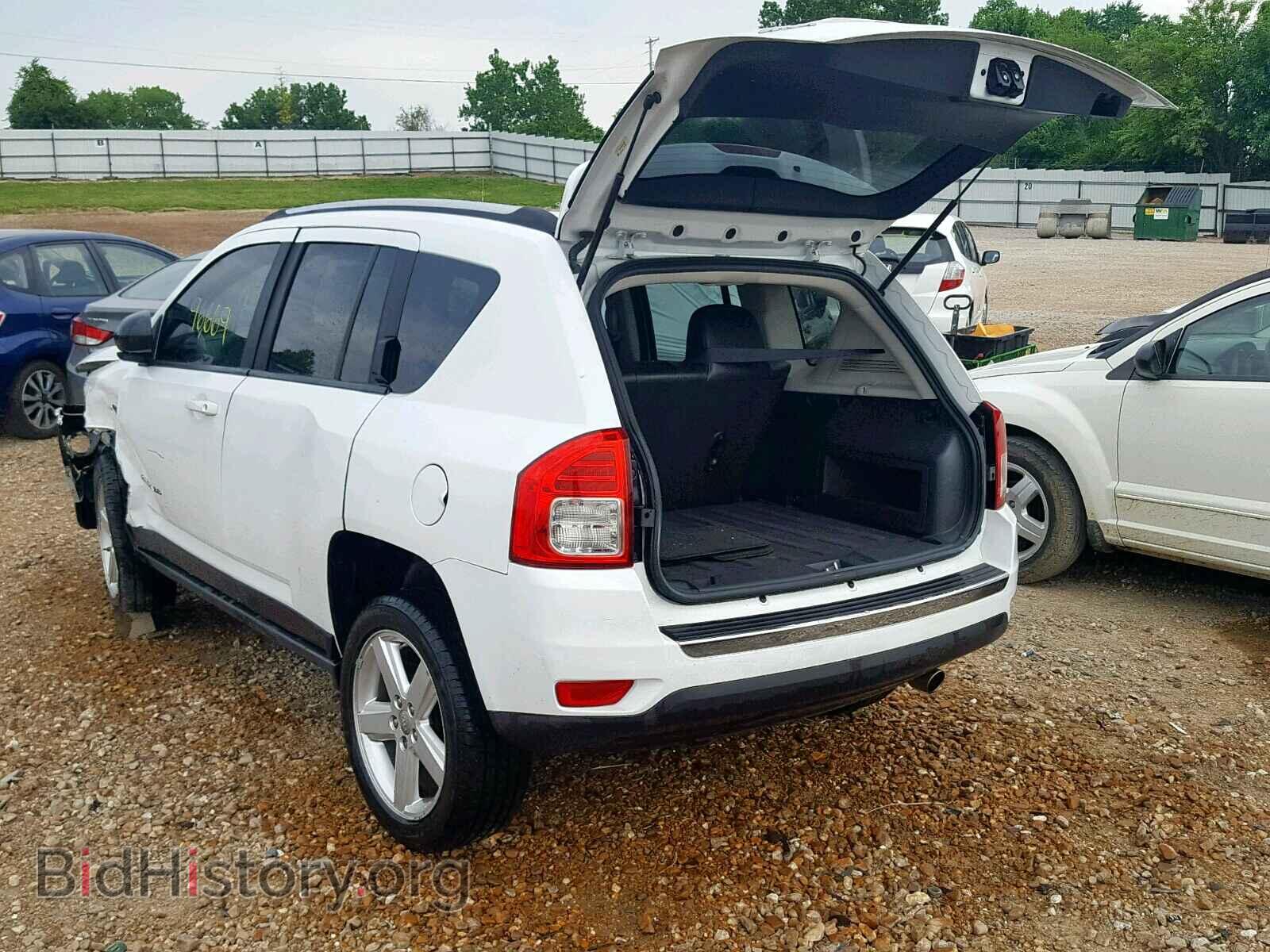 2011 JEEP COMPASS LI - VIN: 1J4NF5FB2BD210888 - Photo 3