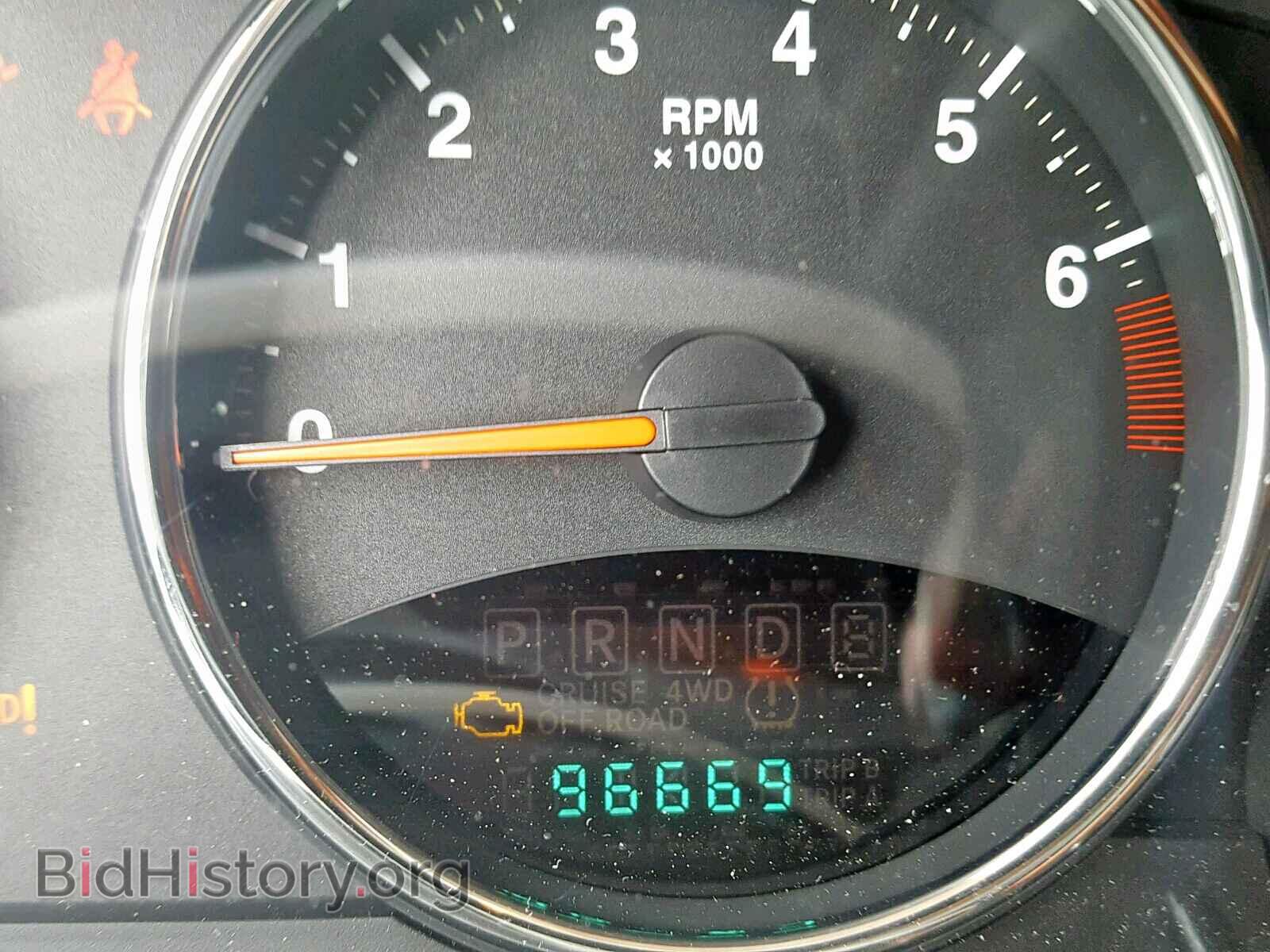 2011 JEEP COMPASS LI - VIN: 1J4NF5FB2BD210888 - Photo 8