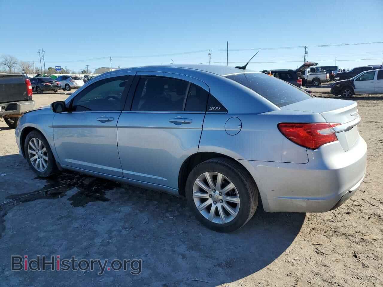 2012 CHRYSLER 200 - VIN: 1C3CCBBB0CN236755 - Фото 2