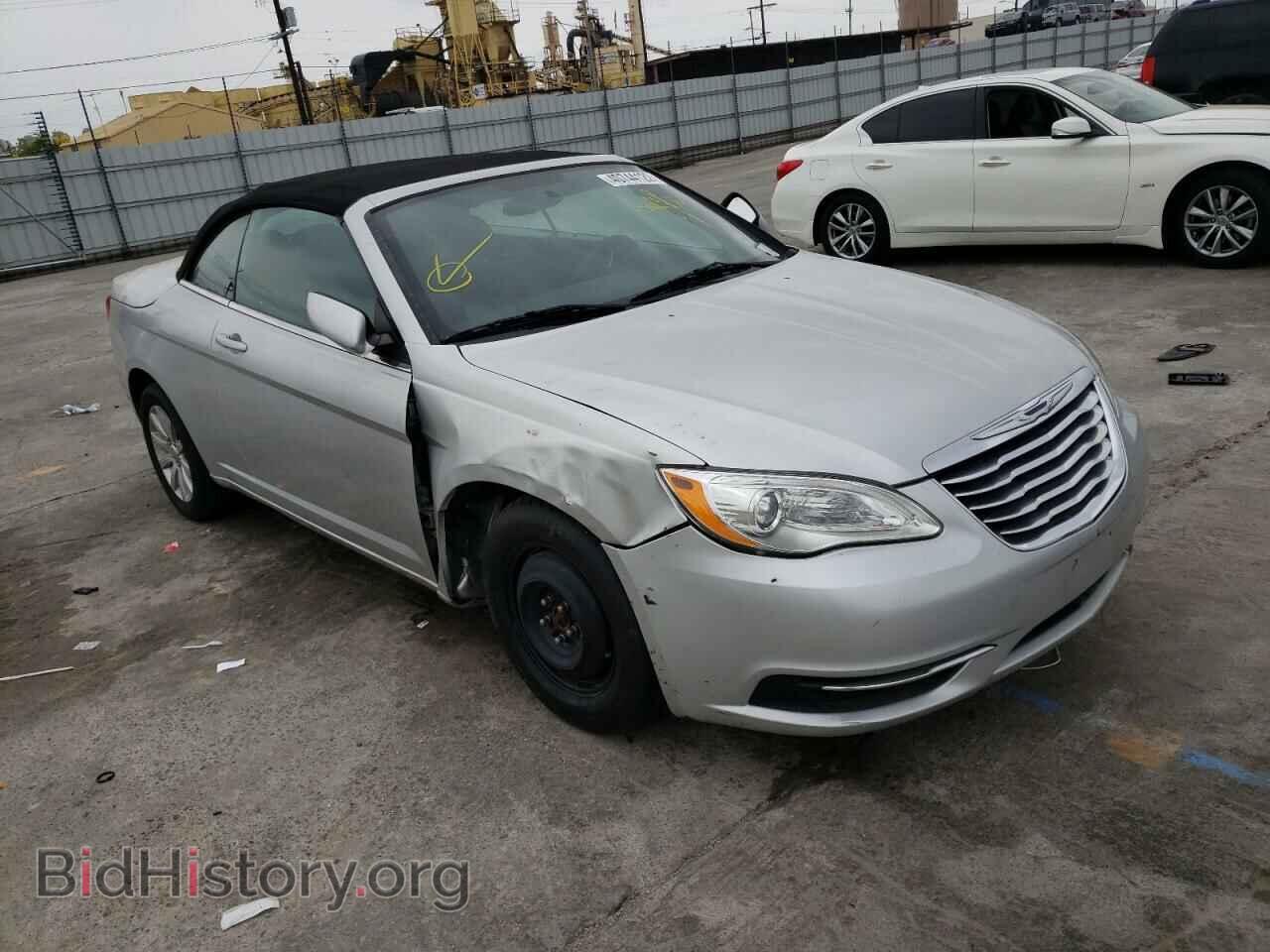 Фотография 1C3BC2EB0BN620461 - CHRYSLER 200 2011