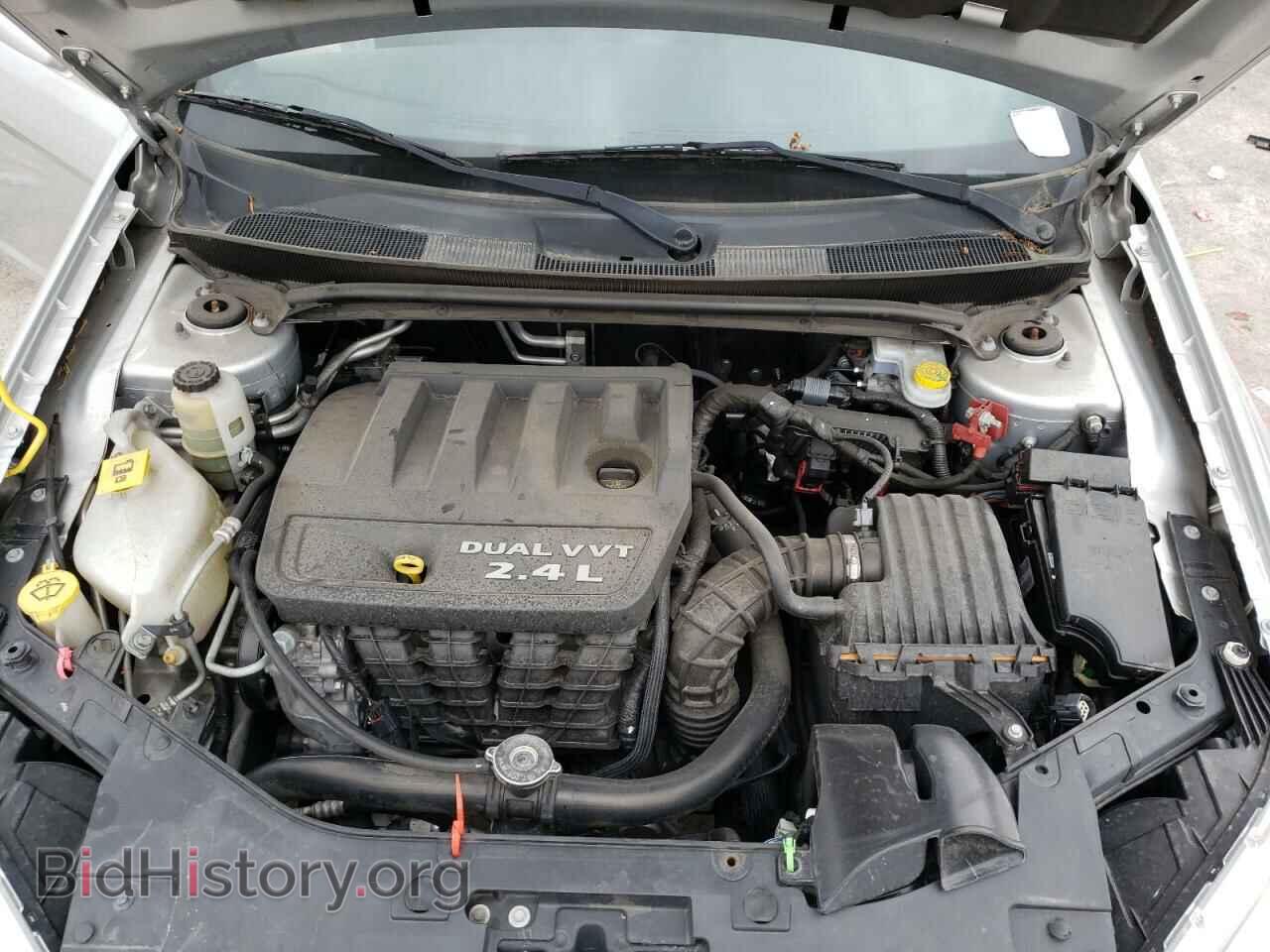 2011 CHRYSLER 200 - VIN: 1C3BC2EB0BN620461 - Фото 7