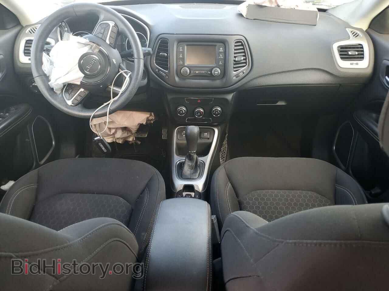 2018 JEEP COMPASS - VIN: 3C4NJCAB8JT223900 - Фото 8