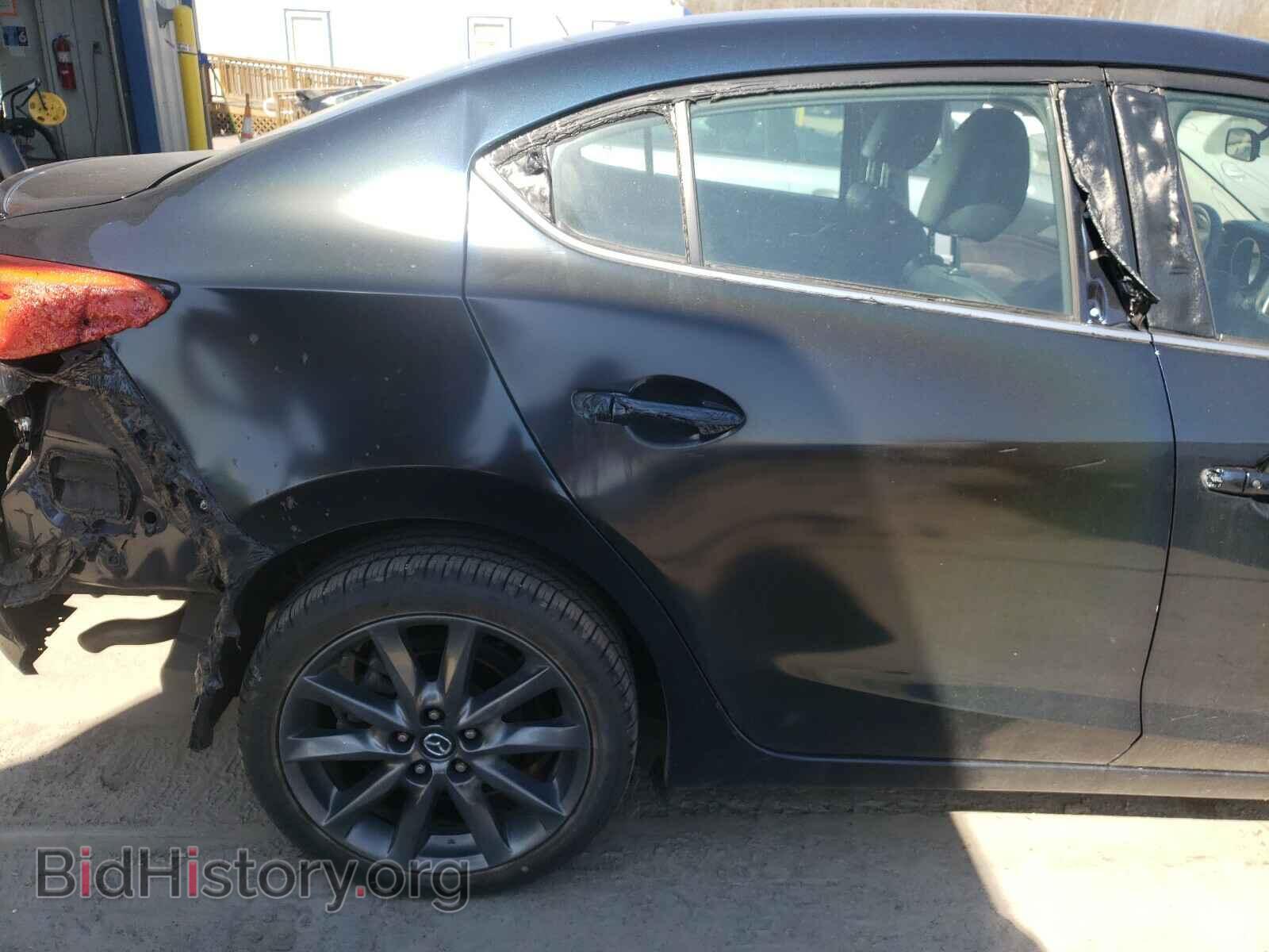 2018 MAZDA 3 - VIN: 3MZBN1V31JM259790 - Фото 9