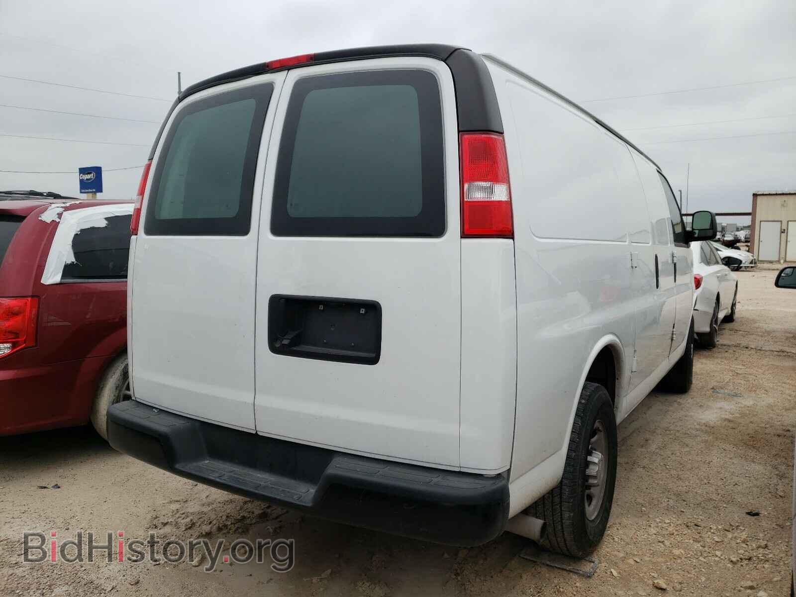 2019 CHEVROLET EXPRESS - VIN: 1GCWGAFG9K1221027 - Фото 4