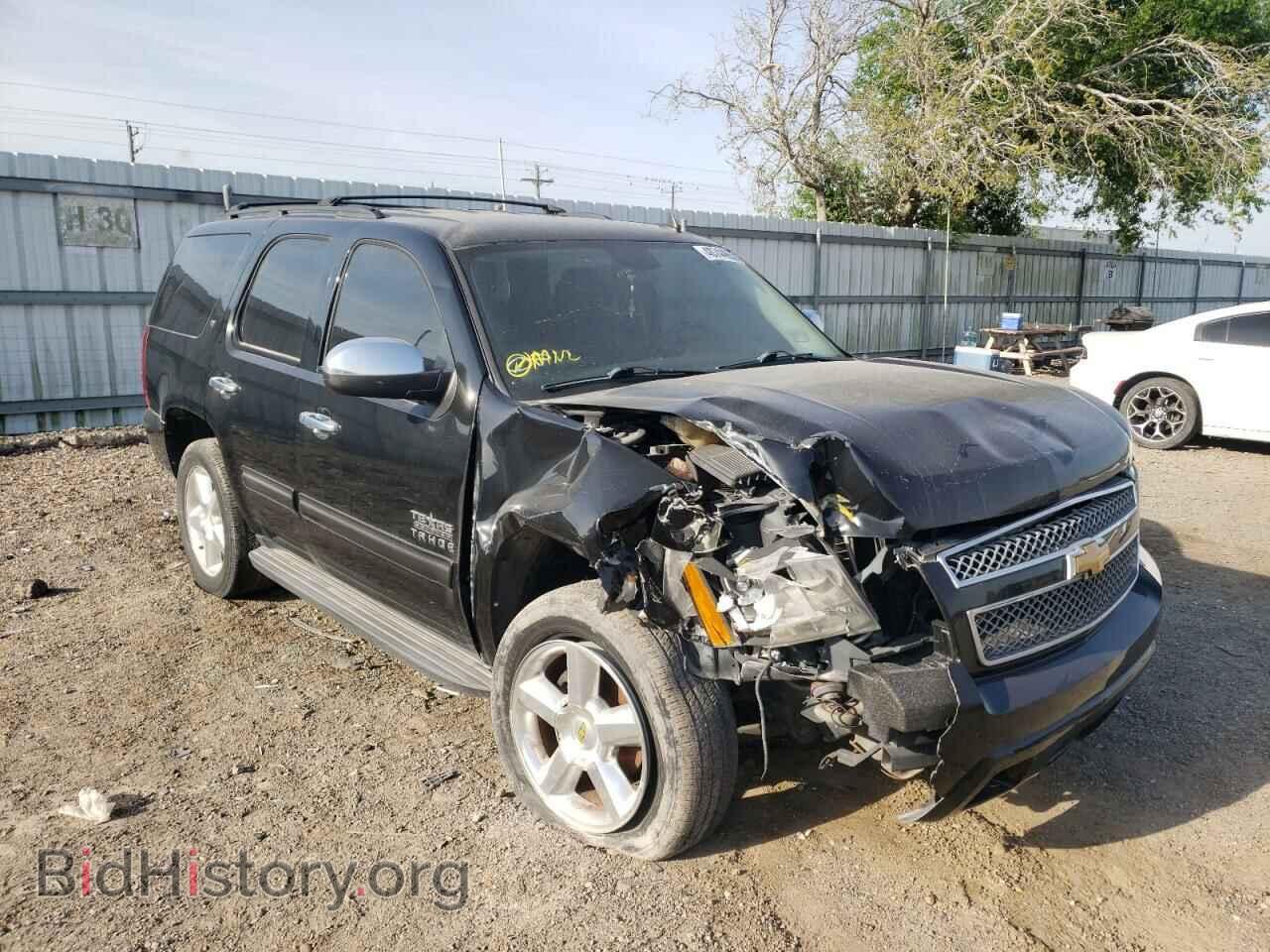 Photo 1GNSCBE03DR112014 - CHEVROLET TAHOE 2013